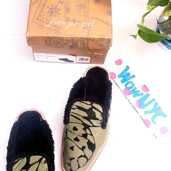 FREE PEOPLE New FP Cozy Winter Faux Fur Mules Flat - Picture 6 of 12